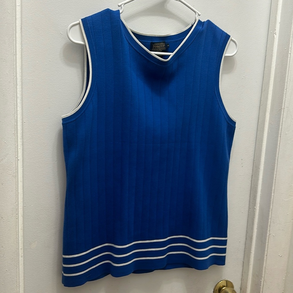 NWT Pendleton Women's
 Coneflower Blue Sleeveless Sweater Vest White Trim Sz med